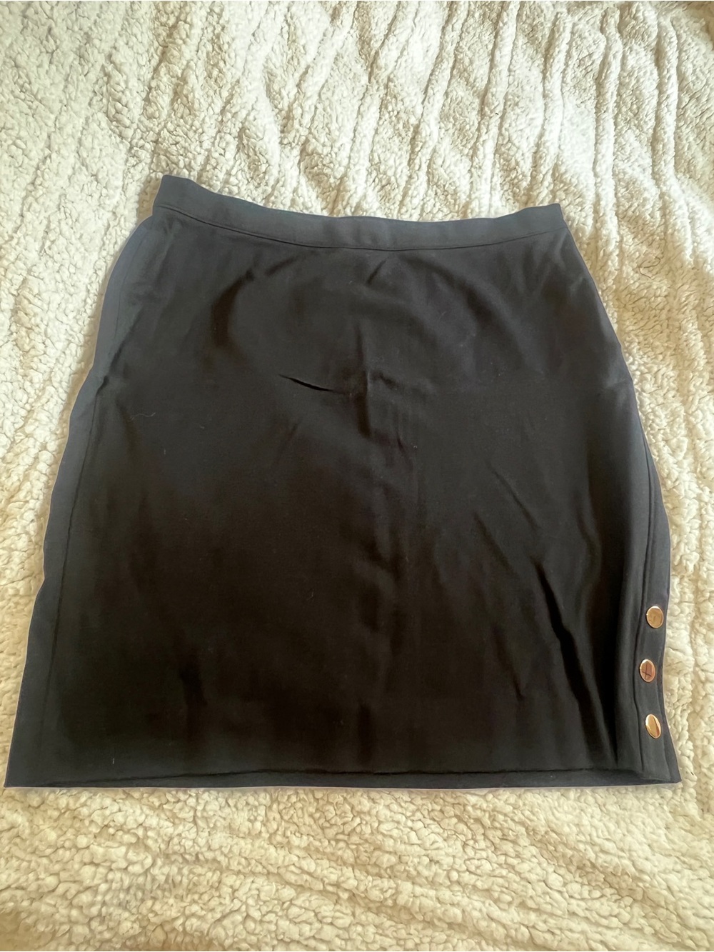 Chicos Classic Black Women's Button-Accent Pencil Skirt size 3 or 16/18
